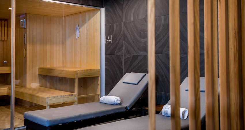 סאונה מלון קדם